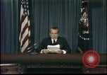 Standbild Präsident Richard Nixon tritt zurueck Washington DC USA, 1974, aus Sekunde 23 historischem Filmmaterial Videoclip 65675056785