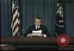 Standbild Präsident Richard Nixon tritt zurueck Washington DC USA, 1974, aus Sekunde 30 historischem Filmmaterial Videoclip 65675056785