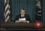 Standbild Präsident Richard Nixon tritt zurueck Washington DC USA, 1974, aus Sekunde 34 historischem Filmmaterial Videoclip 65675056785