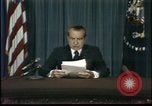 Standbild Präsident Richard Nixon tritt zurueck Washington DC USA, 1974, aus Sekunde 36 historischem Filmmaterial Videoclip 65675056785