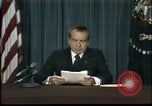 Standbild Präsident Richard Nixon tritt zurueck Washington DC USA, 1974, aus Sekunde 52 historischem Filmmaterial Videoclip 65675056785
