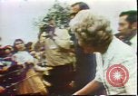 Standbild First Lady Patricia Nixon United States USA, 1970, aus Sekunde 14 historischem Filmmaterial Videoclip 65675056809