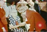 Standbild First Lady Patricia Nixon United States USA, 1970, aus Sekunde 40 historischem Filmmaterial Videoclip 65675056809