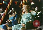 Standbild First Lady Patricia Nixon Afrika, 1972, aus Sekunde 26 historischem Filmmaterial Videoclip 65675056811