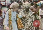 Standbild First Lady Patricia Nixon Afrika, 1972, aus Sekunde 45 historischem Filmmaterial Videoclip 65675056811