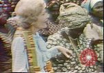 Standbild First Lady Patricia Nixon Afrika, 1972, aus Sekunde 48 historischem Filmmaterial Videoclip 65675056811