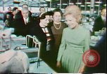Standbild First Lady Patricia Nixon Sowjetunion, 1972, aus Sekunde 26 historischem Filmmaterial Videoclip 65675056813