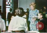 Standbild First Lady Patricia Nixon Sowjetunion, 1972, aus Sekunde 30 historischem Filmmaterial Videoclip 65675056813