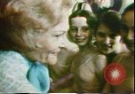 Standbild First Lady Patricia Nixon Sowjetunion, 1972, aus Sekunde 33 historischem Filmmaterial Videoclip 65675056813