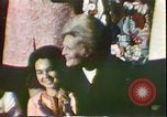 Standbild First Lady Patricia Nixon United States USA, 1972, aus Sekunde 16 historischem Filmmaterial Videoclip 65675056814