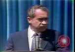 Standbild Präsident Richard Nixon Adressen Vertraulichkeit San Clemente California USA, 1973, aus Sekunde 1 historischem Filmmaterial Videoclip 65675056920