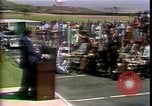 Standbild Präsident Richard Nixon Adressen Vertraulichkeit San Clemente California USA, 1973, aus Sekunde 9 historischem Filmmaterial Videoclip 65675056920