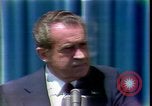 Standbild Präsident Richard Nixon Adressen Vertraulichkeit San Clemente California USA, 1973, aus Sekunde 50 historischem Filmmaterial Videoclip 65675056920