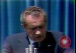 Standbild Präsident Richard Nixon Adressen Vertraulichkeit San Clemente California USA, 1973, aus Sekunde 55 historischem Filmmaterial Videoclip 65675056920