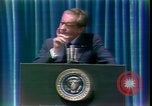 Standbild Präsident Richard Nixon San Clemente California USA, 1973, aus Sekunde 28 historischem Filmmaterial Videoclip 65675056926