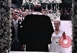 Image Tricia cérémonie de mariage Washington DC USA, 1971, de la seconde 21 séquences d'archives historiques vidéo 65675056989