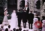 Image Tricia cérémonie de mariage Washington DC USA, 1971, de la seconde 54 séquences d'archives historiques vidéo 65675056989