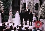 Image Tricia cérémonie de mariage Washington DC USA, 1971, de la seconde 55 séquences d'archives historiques vidéo 65675056989