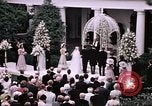 Image Tricia cérémonie de mariage Washington DC USA, 1971, de la seconde 58 séquences d'archives historiques vidéo 65675056989