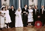 Immagine di Tricia il party di nozze Washington DC USA, 1971, secondo 41 filmato di repertorio 65675056990