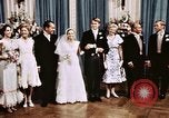 Immagine di Tricia il party di nozze Washington DC USA, 1971, secondo 42 filmato di repertorio 65675056990