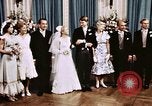 Immagine di Tricia il party di nozze Washington DC USA, 1971, secondo 49 filmato di repertorio 65675056990