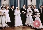 Immagine di Tricia il party di nozze Washington DC USA, 1971, secondo 52 filmato di repertorio 65675056990