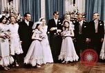 Immagine di Tricia il party di nozze Washington DC USA, 1971, secondo 55 filmato di repertorio 65675056990