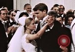 Immagine di Tricia il primo ballo di nozze Washington DC USA, 1971, secondo 14 filmato di repertorio 65675056991