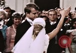 Immagine di Tricia il primo ballo di nozze Washington DC USA, 1971, secondo 21 filmato di repertorio 65675056991