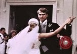 Immagine di Tricia il primo ballo di nozze Washington DC USA, 1971, secondo 59 filmato di repertorio 65675056991