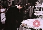Image Tricia's Wedding Cake Washington DC USA, 1971, de la seconde 19 séquences d'archives historiques vidéo 65675056992