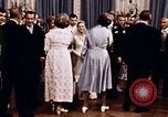 Immagine di Tricia la cerimonia di nozze Washington DC USA, 1971, secondo 22 filmato di repertorio 65675056995