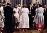 Immagine di Tricia la cerimonia di nozze Washington DC USA, 1971, secondo 31 filmato di repertorio 65675056995