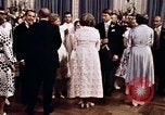 Immagine di Tricia la cerimonia di nozze Washington DC USA, 1971, secondo 32 filmato di repertorio 65675056995