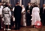 Immagine di Tricia la cerimonia di nozze Washington DC USA, 1971, secondo 40 filmato di repertorio 65675056995