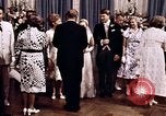 Immagine di Tricia la cerimonia di nozze Washington DC USA, 1971, secondo 45 filmato di repertorio 65675056995