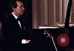 Immagine di Orchestra al matrimonio Washington DC USA, 1971, secondo 31 filmato di repertorio 65675056996