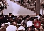 Image Tricia bouquet Washington DC USA, 1971, de la seconde 8 séquences d'archives historiques vidéo 65675056999
