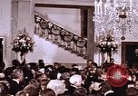 Image Tricia bouquet Washington DC USA, 1971, de la seconde 19 séquences d'archives historiques vidéo 65675056999