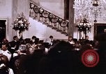 Image Tricia bouquet Washington DC USA, 1971, de la seconde 23 séquences d'archives historiques vidéo 65675056999