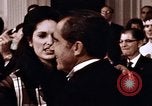 Standbild Hochzeitsfeier Washington DC USA, 1971, aus Sekunde 55 historischem Filmmaterial Videoclip 65675057000