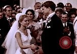 Standbild Tricia's erste Tanz Washington DC USA, 1971, aus Sekunde 4 historischem Filmmaterial Videoclip 65675057002