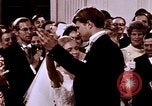 Standbild Tricia's erste Tanz Washington DC USA, 1971, aus Sekunde 6 historischem Filmmaterial Videoclip 65675057002