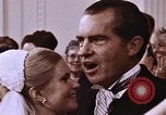 Standbild Tricia's erste Tanz Washington DC USA, 1971, aus Sekunde 58 historischem Filmmaterial Videoclip 65675057002