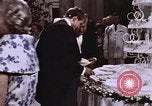 Image Tricia's Wedding Cake Washington DC USA, 1971, de la seconde 49 séquences d'archives historiques vidéo 65675057003