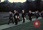 Image visite de Leonid Brejnev Camp David Maryland USA, 1973, de la seconde 39 séquences d'archives historiques vidéo 65675057032