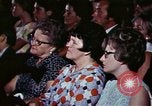Standbild Abschlussfeier Washington DC USA, 1971, aus Sekunde 30 historischem Filmmaterial Videoclip 65675057133