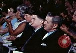 Standbild Abschlussfeier Washington DC USA, 1971, aus Sekunde 47 historischem Filmmaterial Videoclip 65675057133