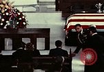 Immagine di J Edgar Hoover funerale Washington DC USA, 1972, secondo 61 filmato di repertorio 65675057216